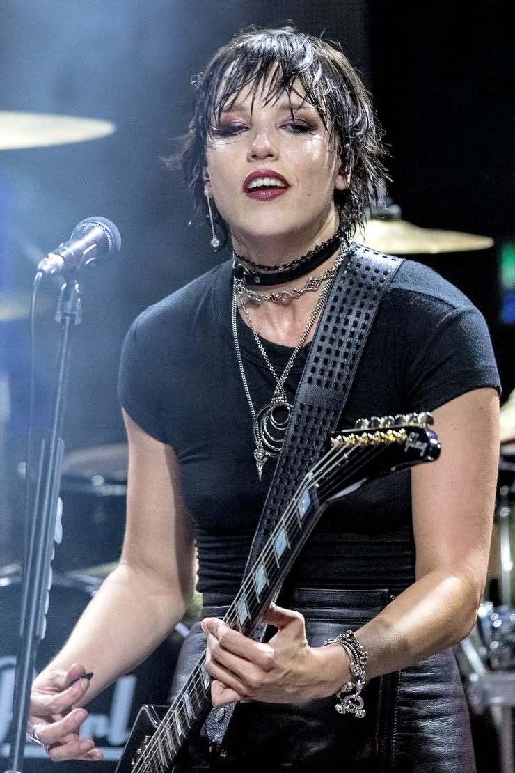 Lzzy Hale image