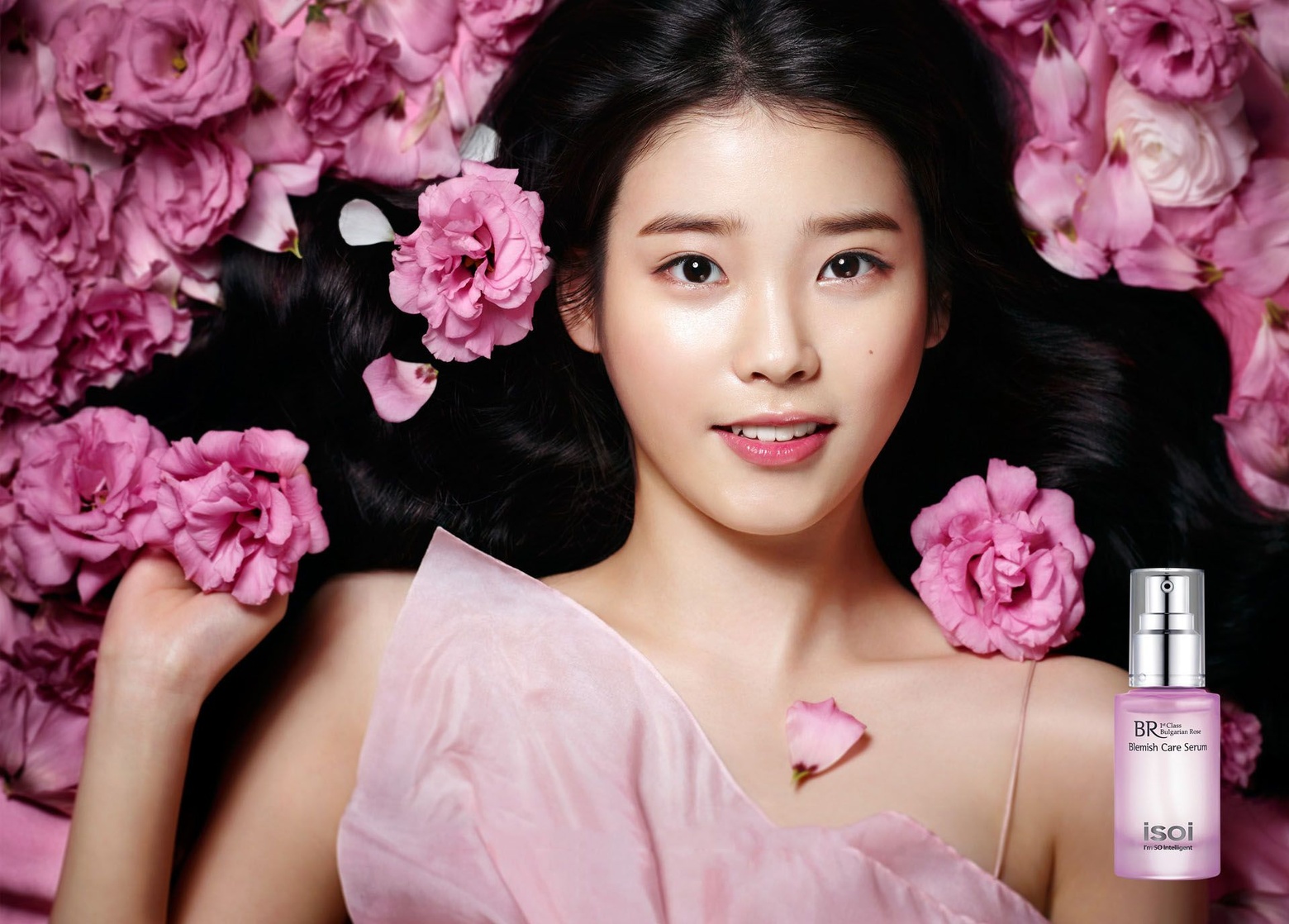 IU