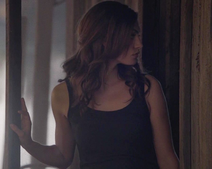 Phoebe Tonkin