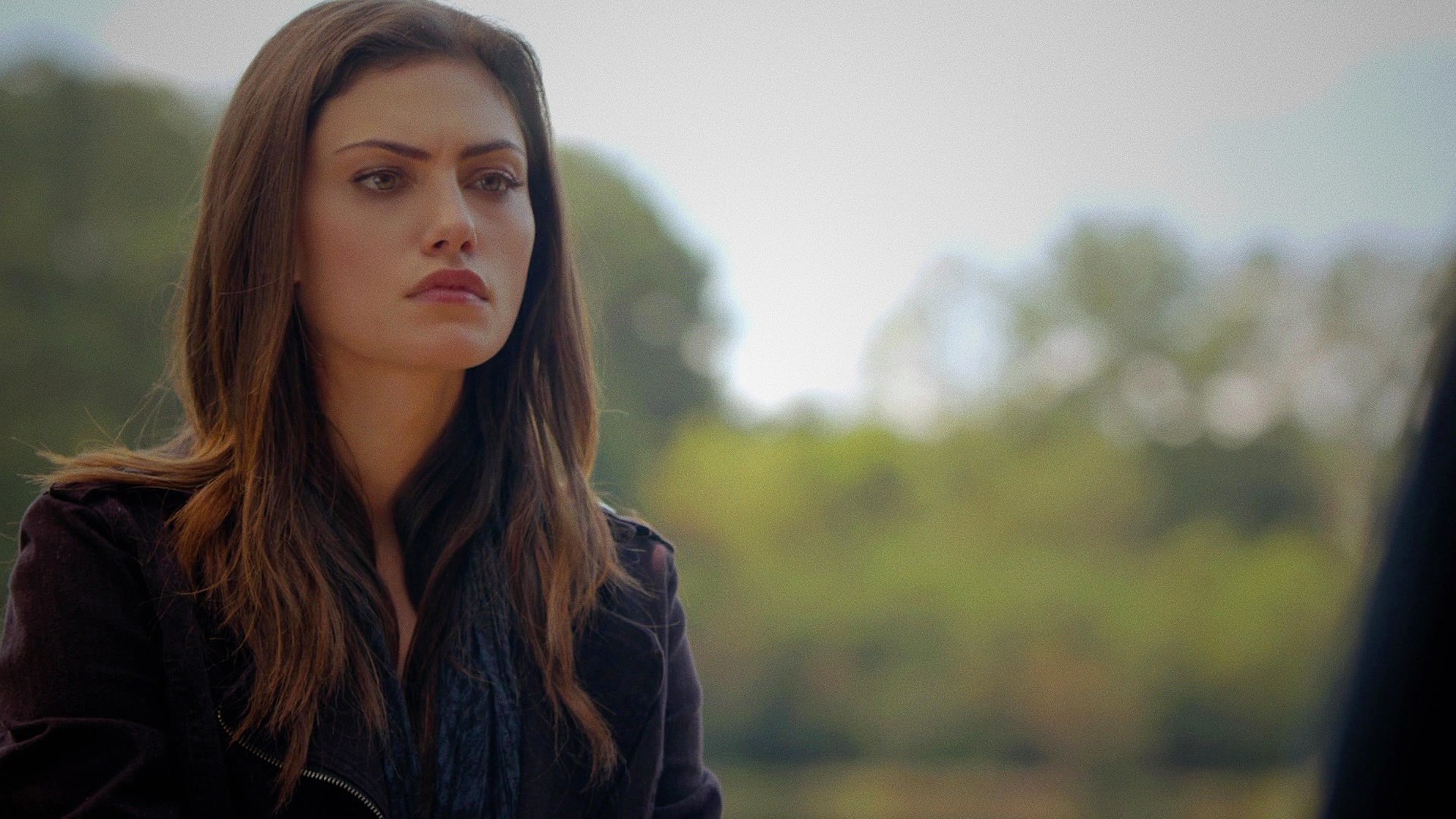 Phoebe Tonkin