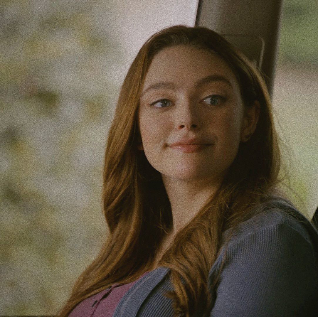 Picture of Danielle Rose Russell