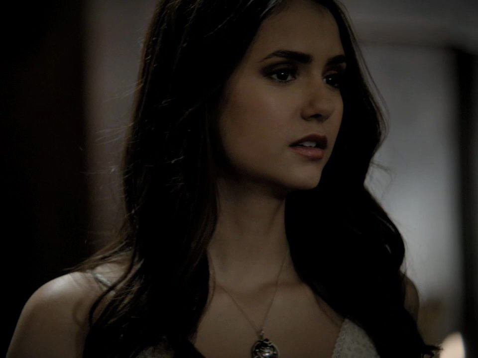 Nina Dobrev