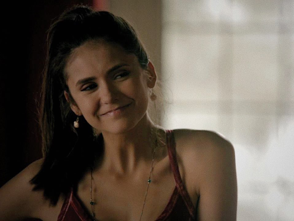Nina Dobrev