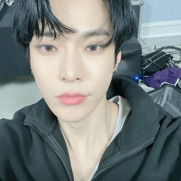 Picture of Doyoung