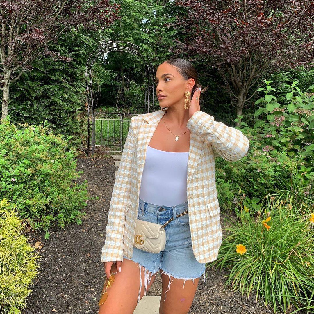 Image of Giuliana Ava