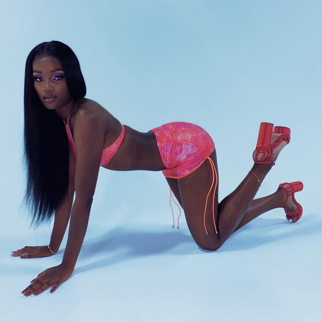Caroline M Caroline M