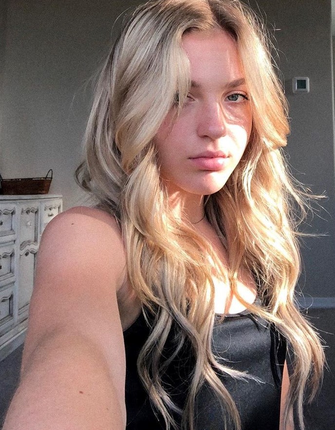 Picture of Brynn Rumfallo