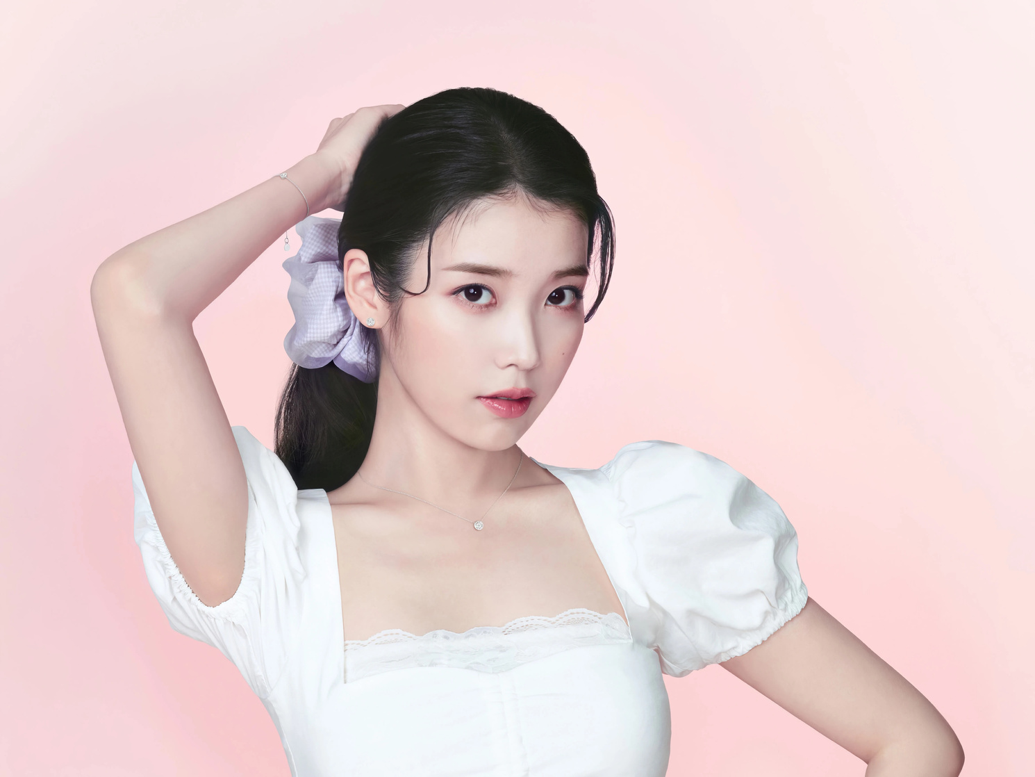 IU IU