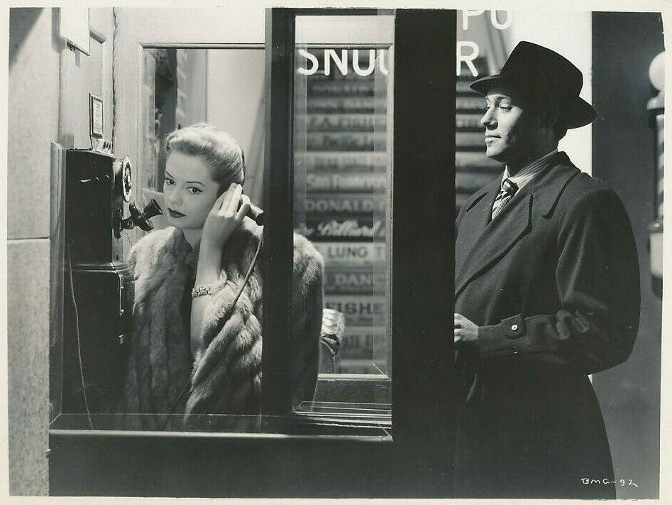 Out of the Past (1947) Out of the Past (1947)