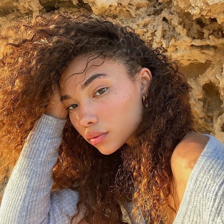 Ashley Moore (2) picture