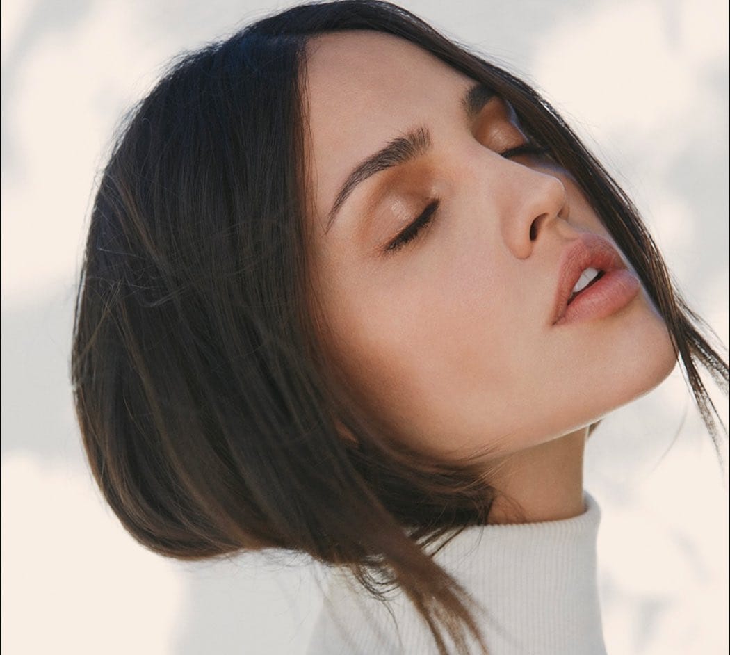 Eiza Gonzalez Eiza Gonzalez