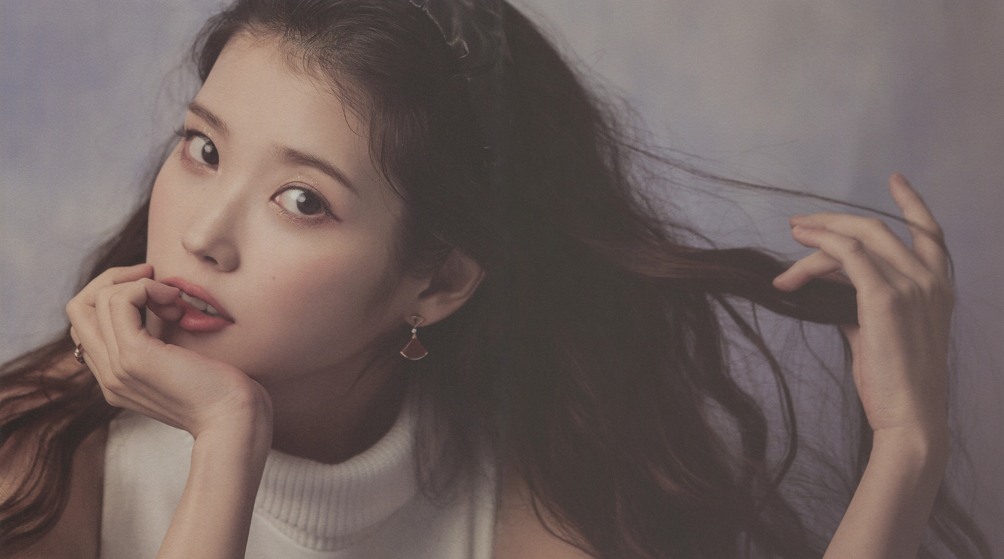 IU IU