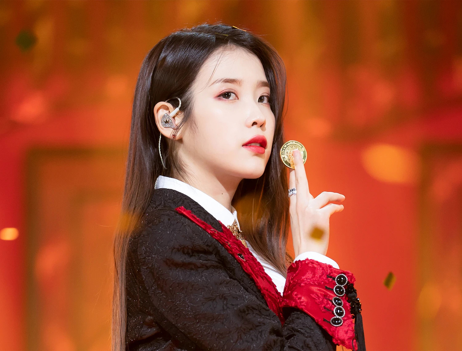 IU