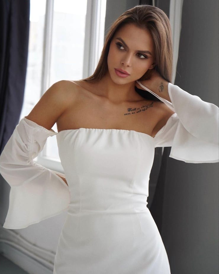 Picture Of Viki Odintcova 8183