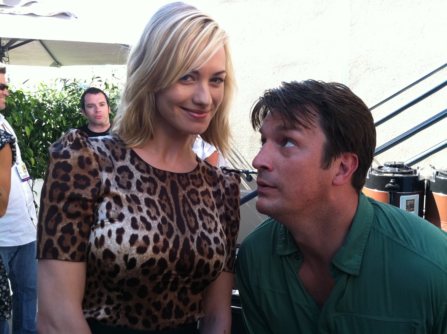 Yvonne Strahovski Yvonne Strahovski
