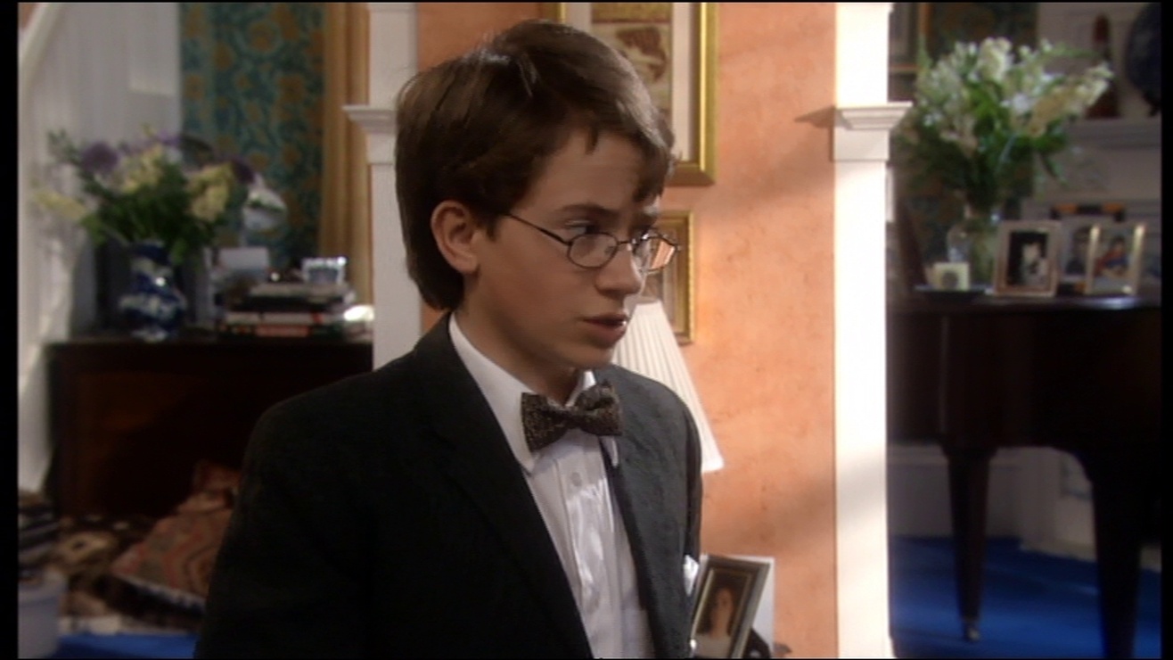 Picture of Gabriel Thomson