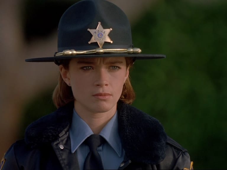 Lauren Holly