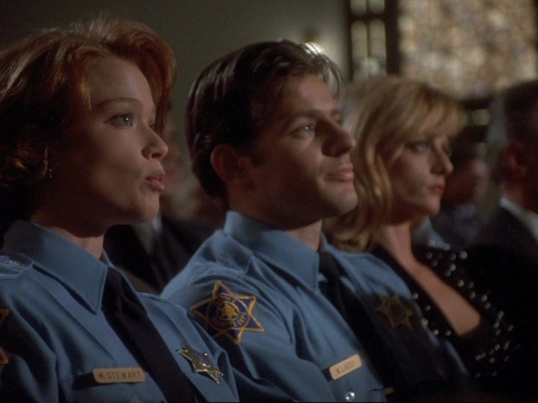Lauren Holly