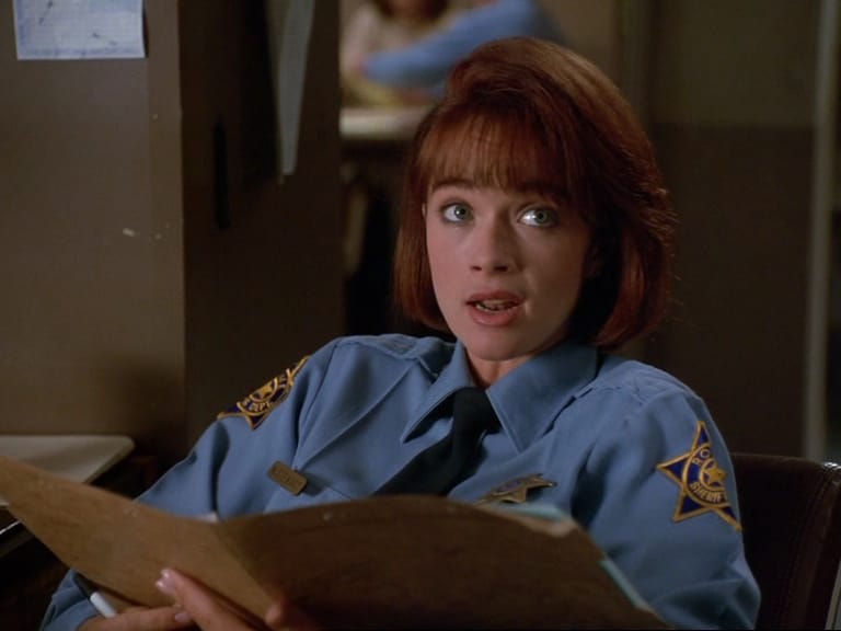 Lauren Holly