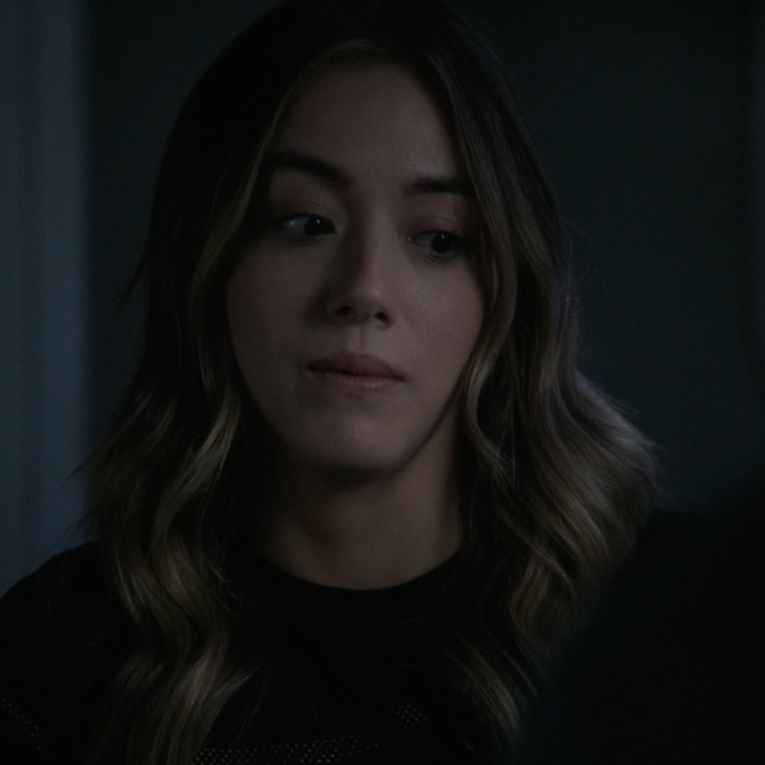 Picture of Chloe Bennet