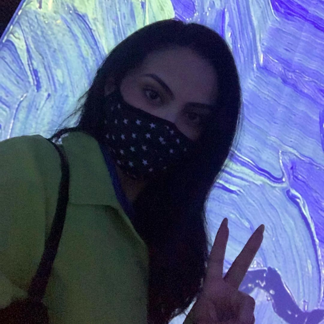 Camila Mendes
