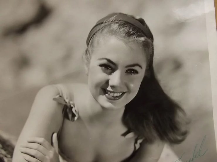 Picture Of Shirley Jones 2846