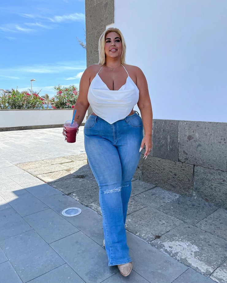 Picture of Natalia Lozano
