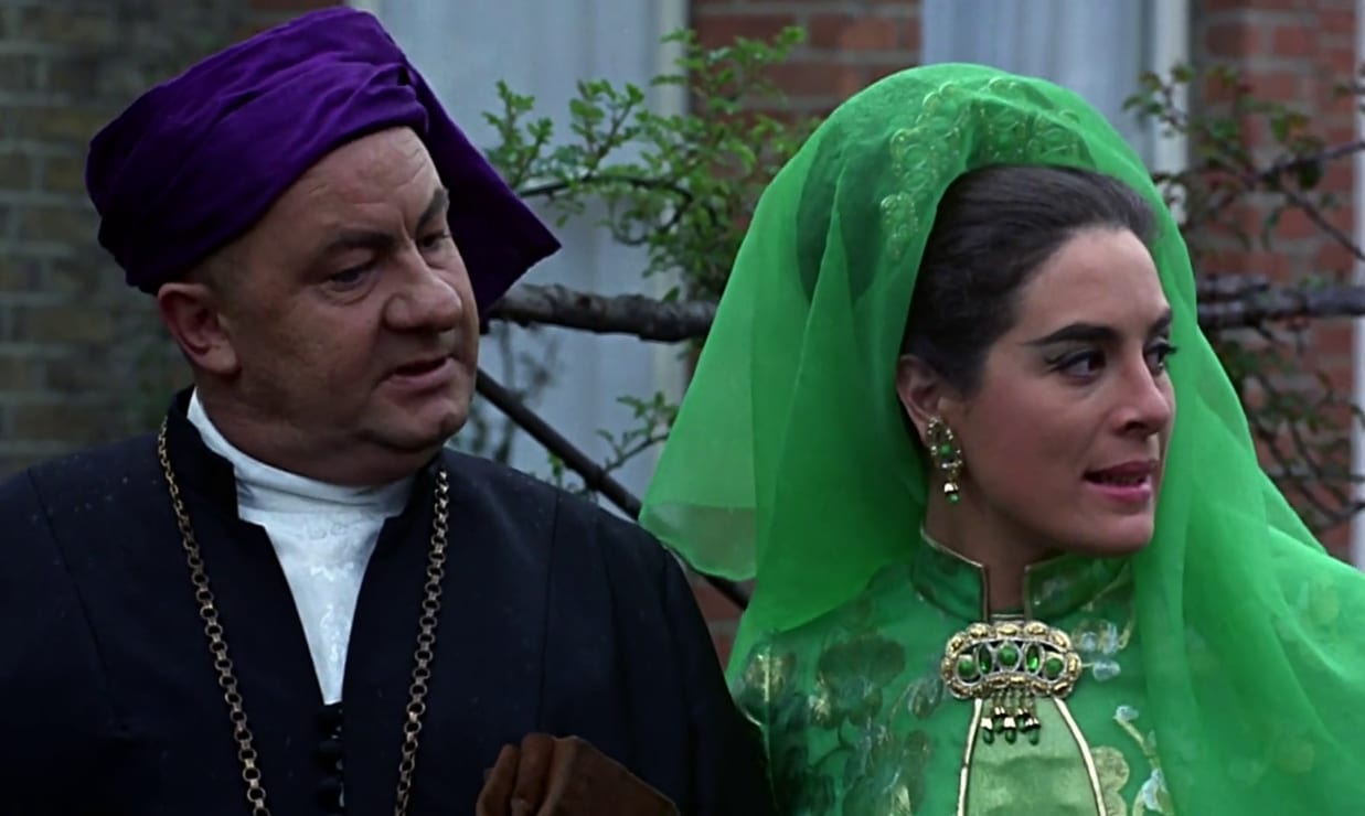 Leo McKern and Eleanor Bron