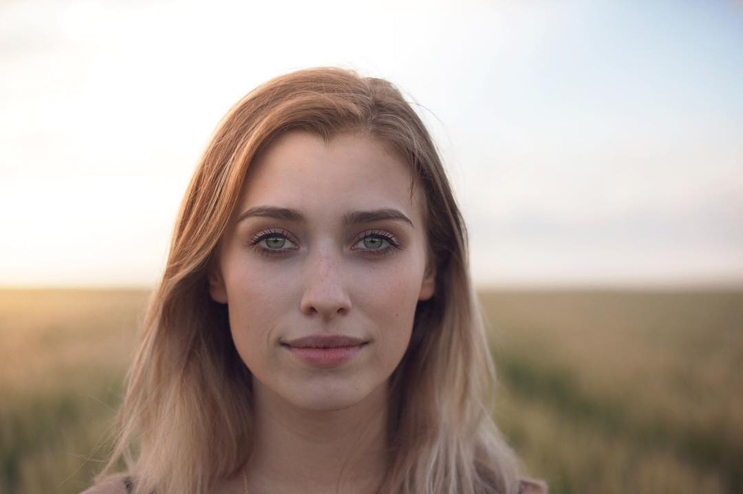 Genevieve DeGraves