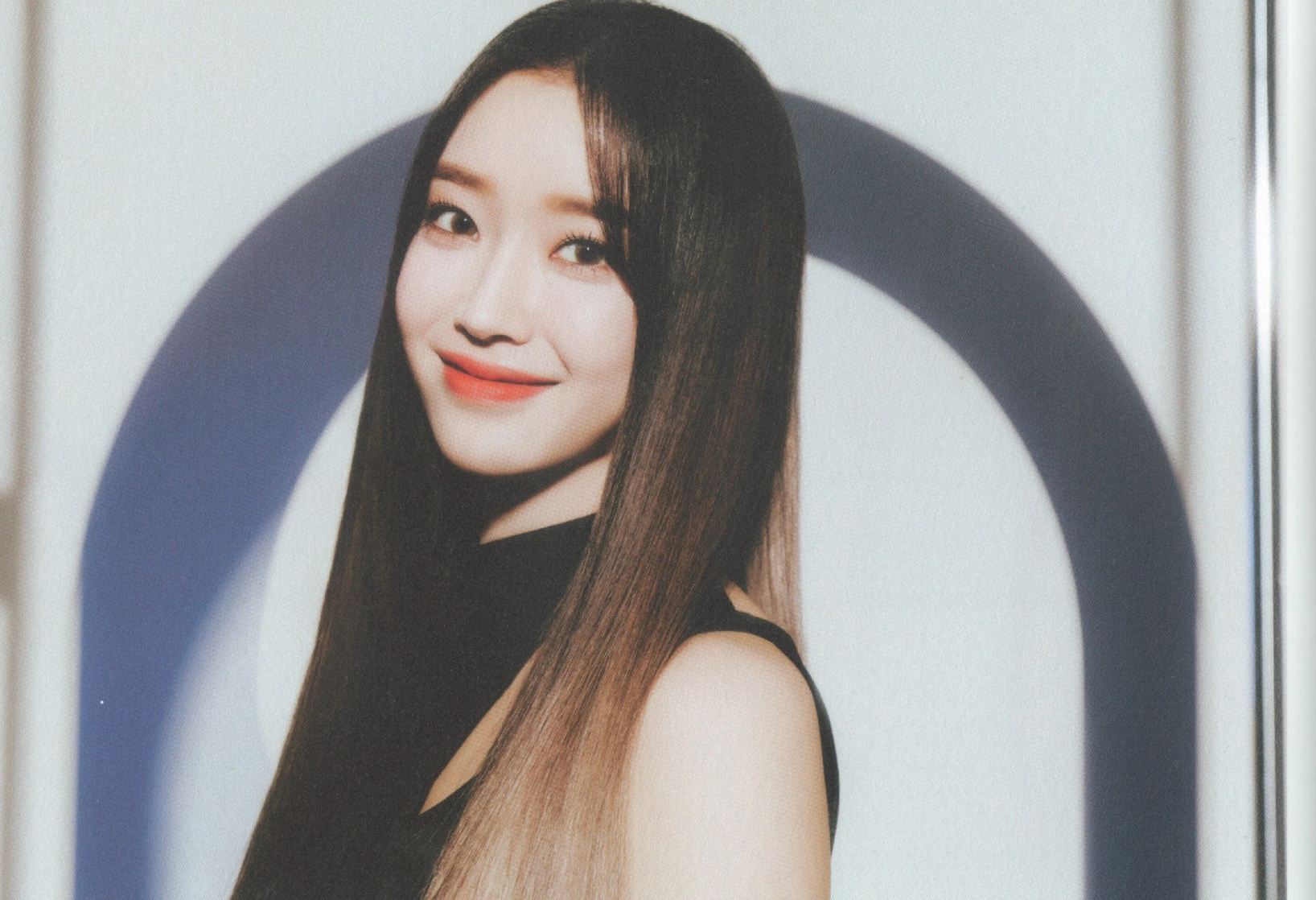 Soo-min Bae Soo-min Bae