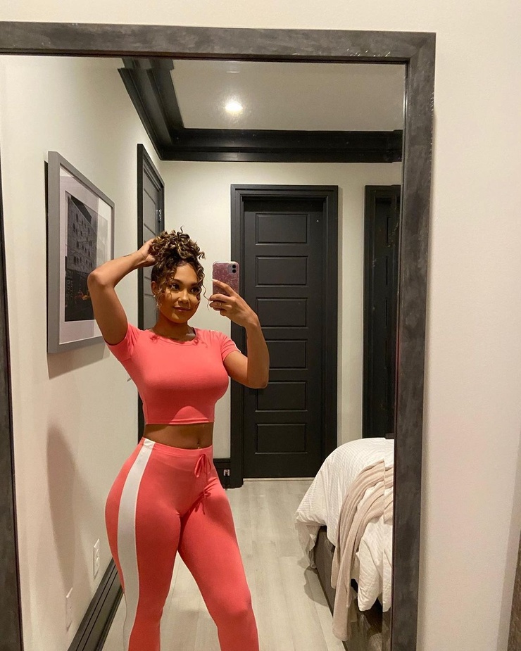 Picture of Parker McKenna Posey