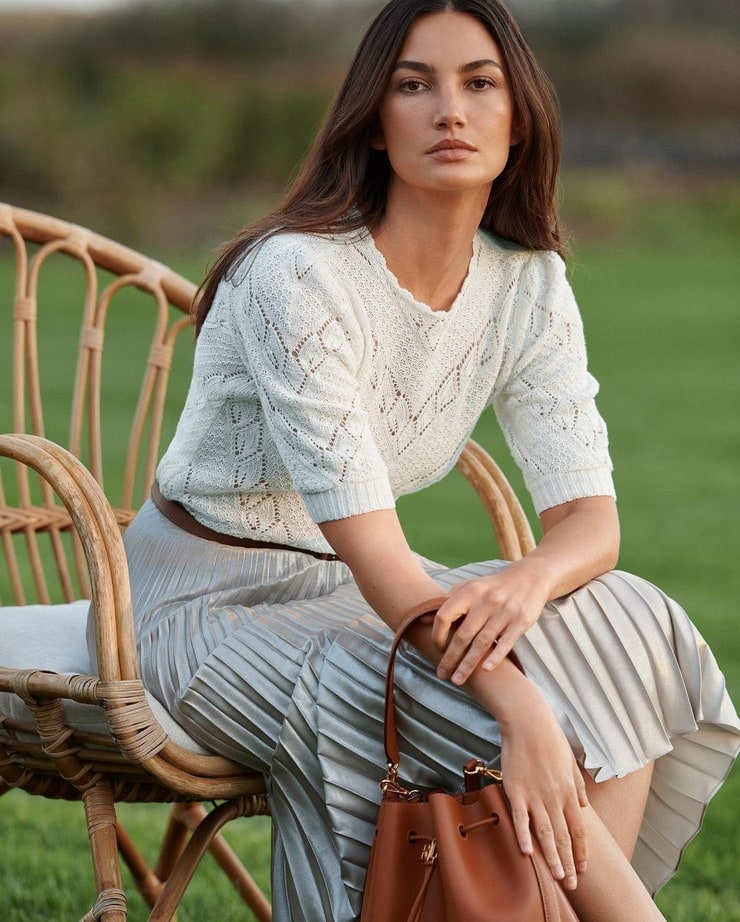 Lily Aldridge image