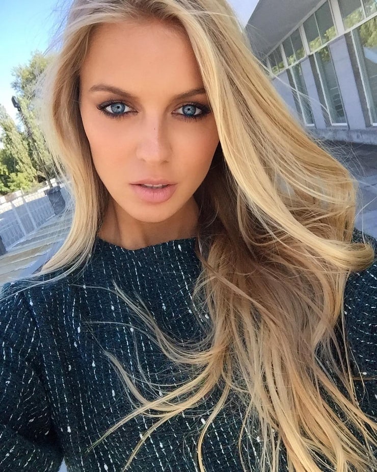 Alena Filinkova 