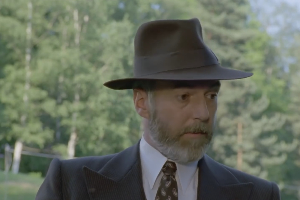 "Agatha Christie's Poirot" Murder on the Links