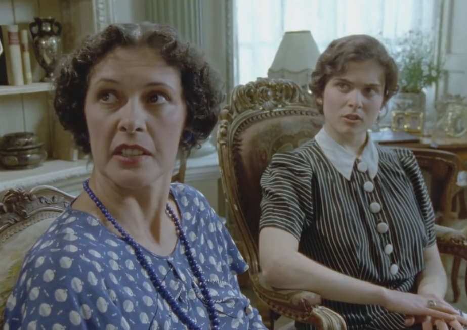 "Agatha Christie's Poirot" Murder on the Links