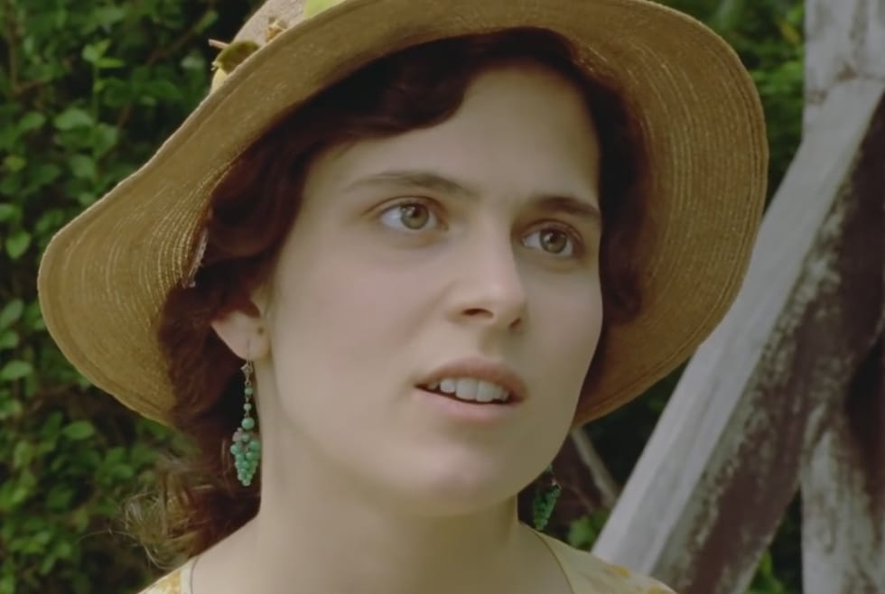 Picture Of Sophie Linfield picture-of-sophie-linfield