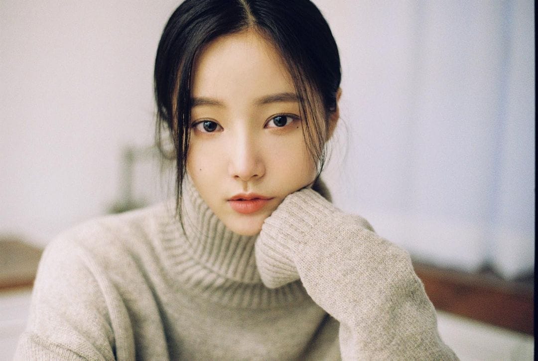 Yeon-Woo