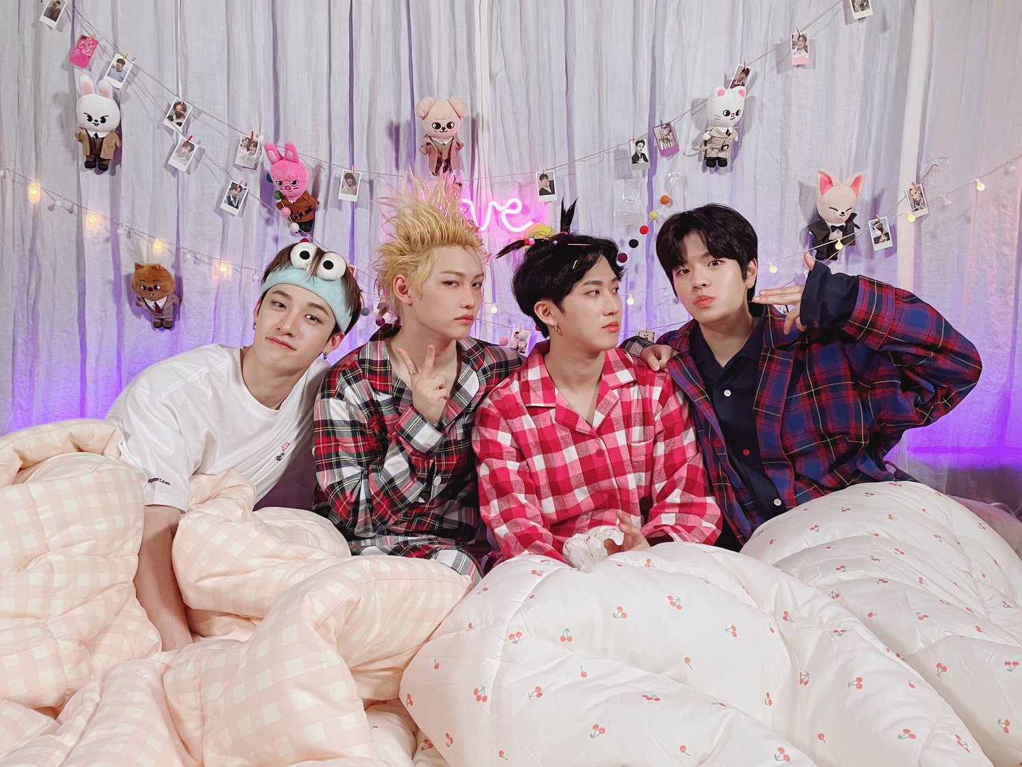 Stray Kids