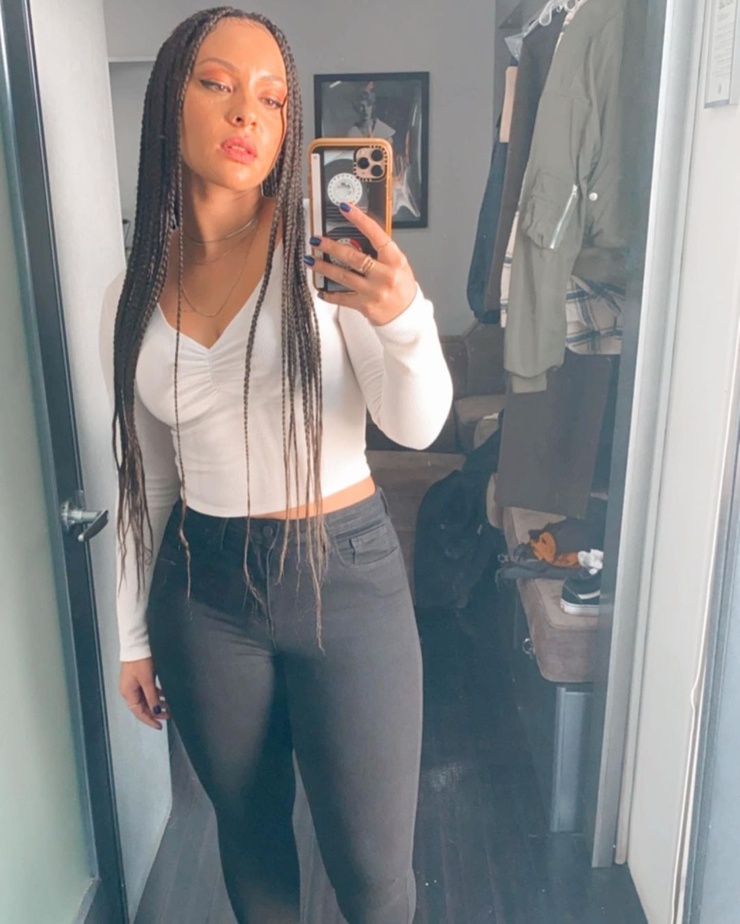 Jasmine Cephas Jones picture