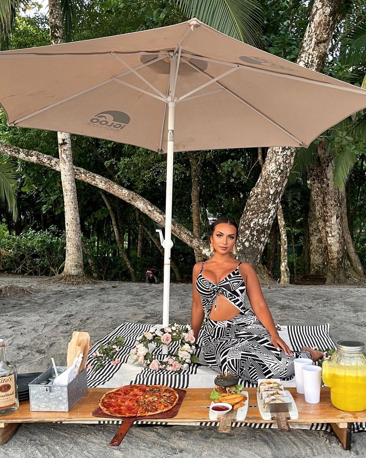 Picture of Camila Bernal