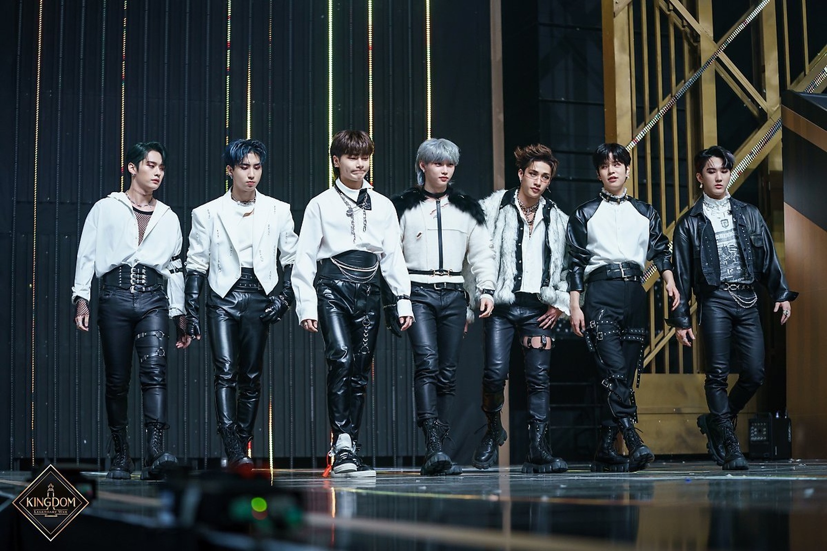 Stray Kids
