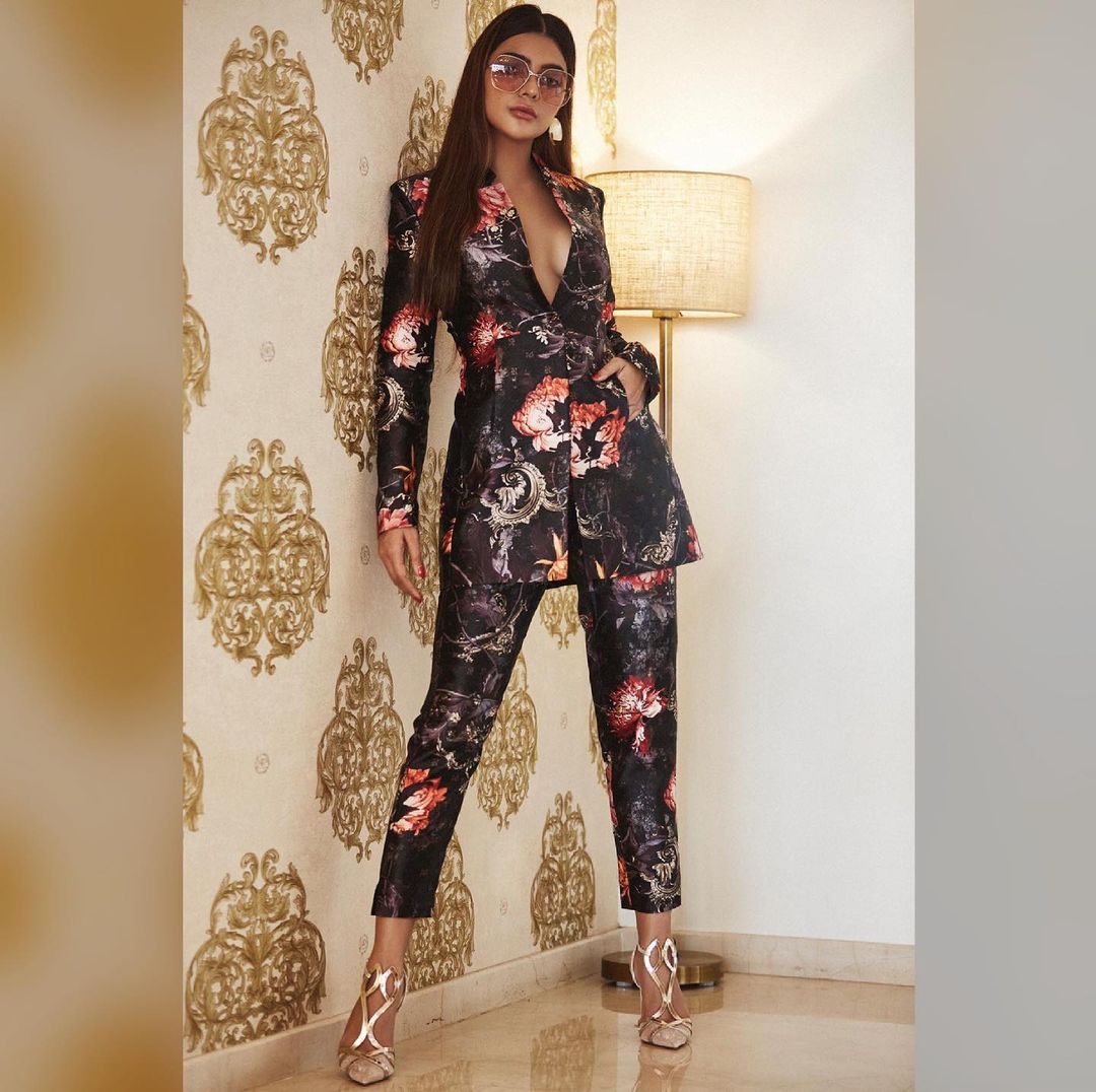 Ruhi Singh Ruhi Singh