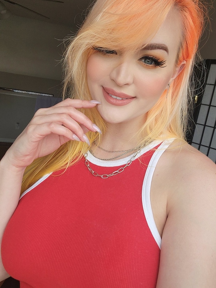 Picture of Danielle Denicola