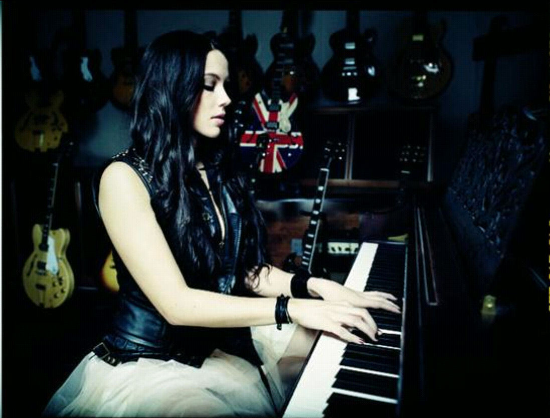 Marion Raven