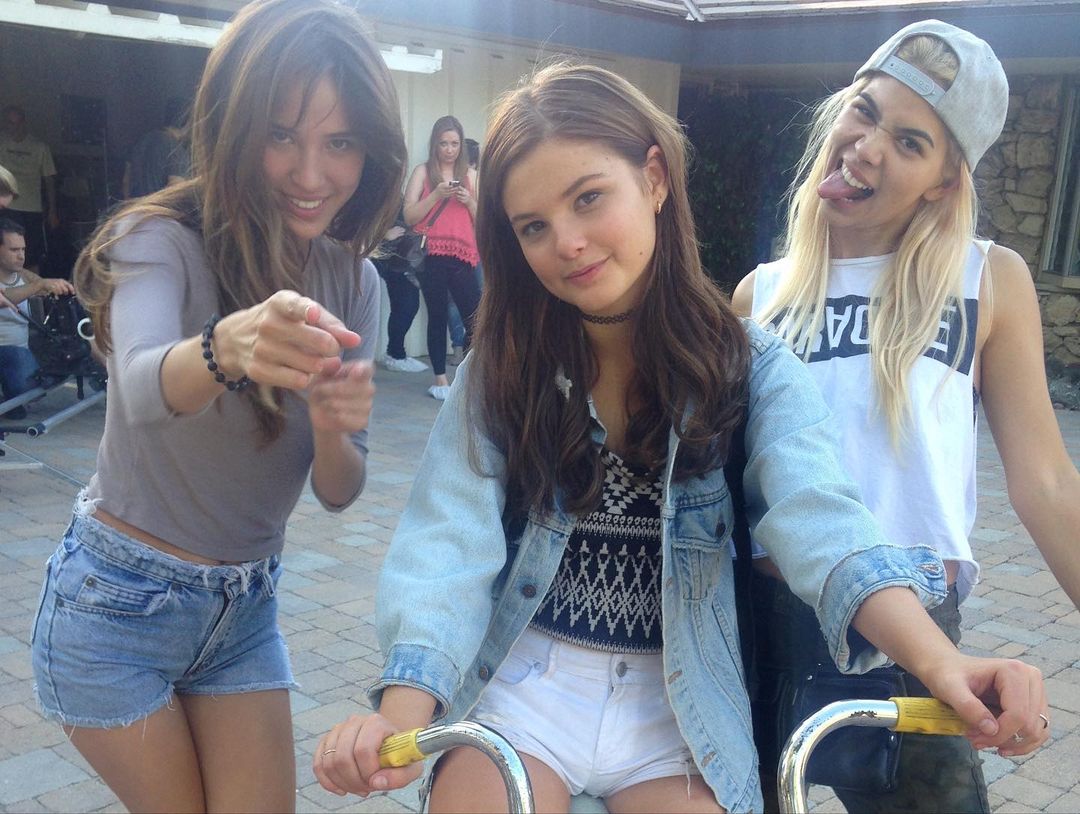 Stefanie Scott Stefanie Scott