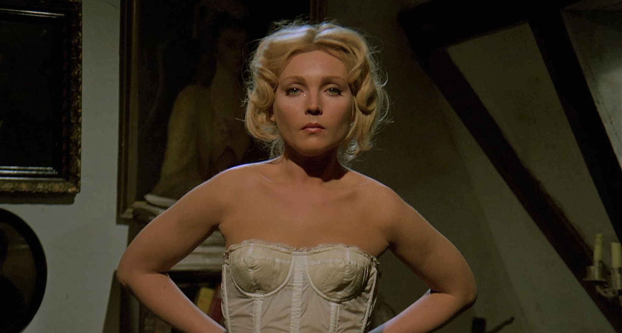 Dyanik Zurakowska image