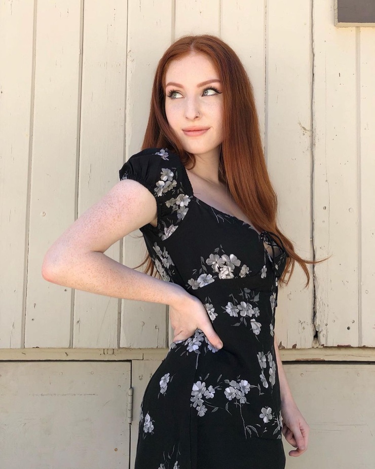 Sabrina Danielle image