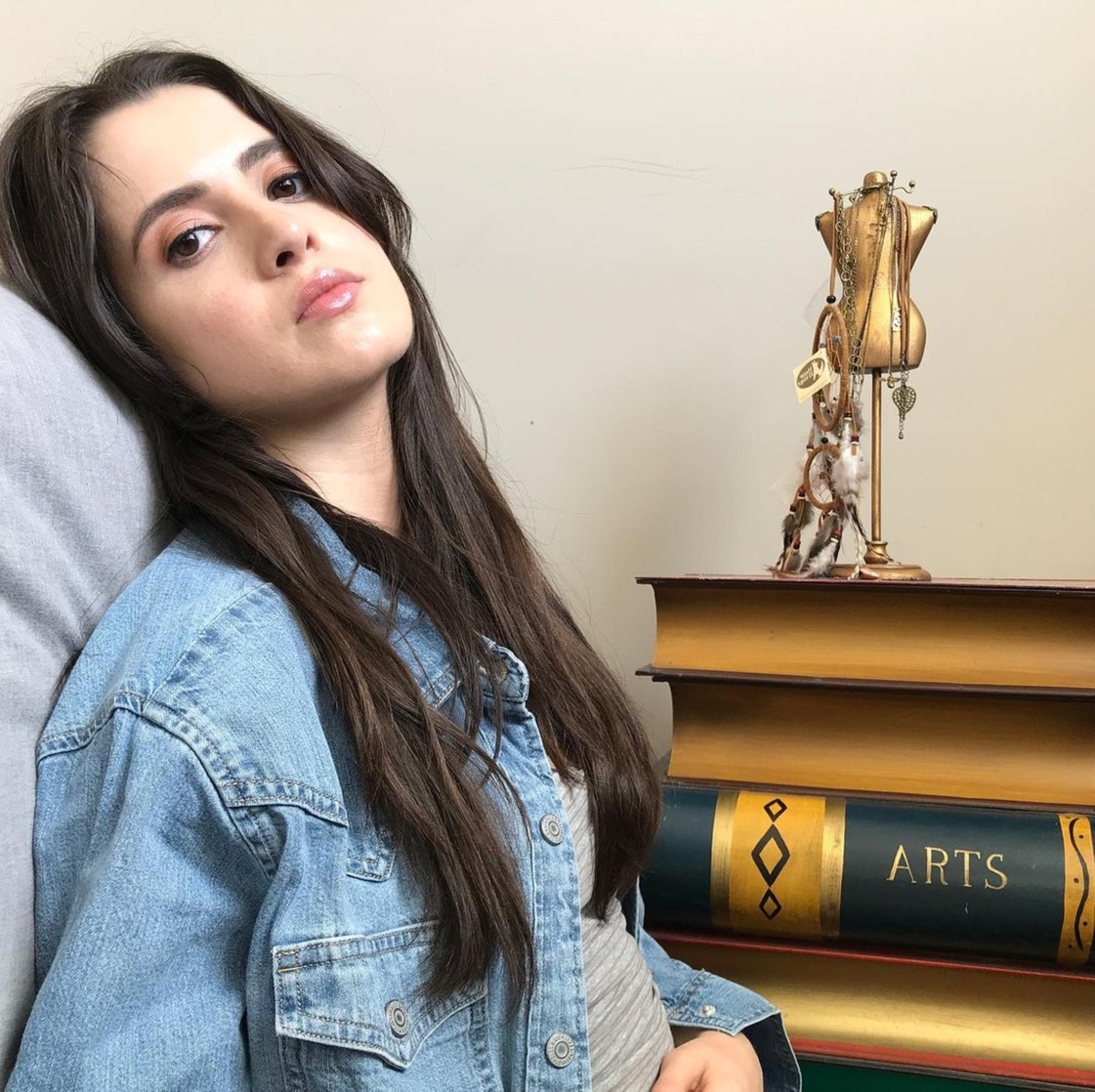 Laura Marano