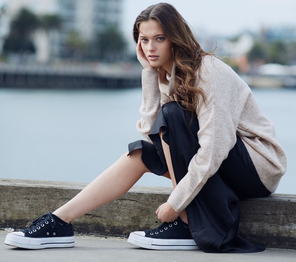 taya brooks