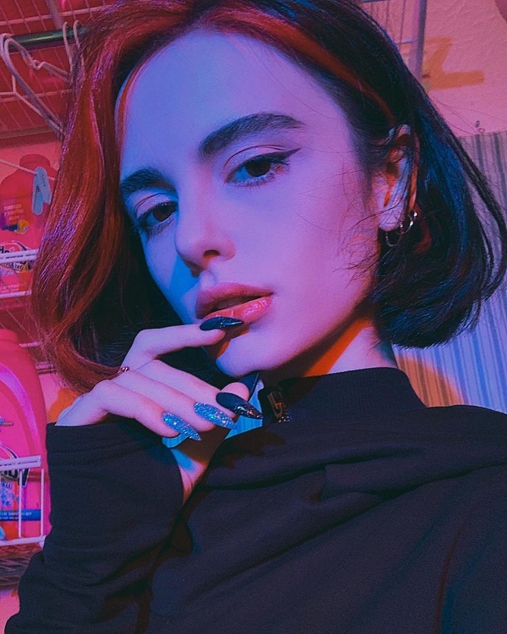 Picture of Aiza Gamzatova